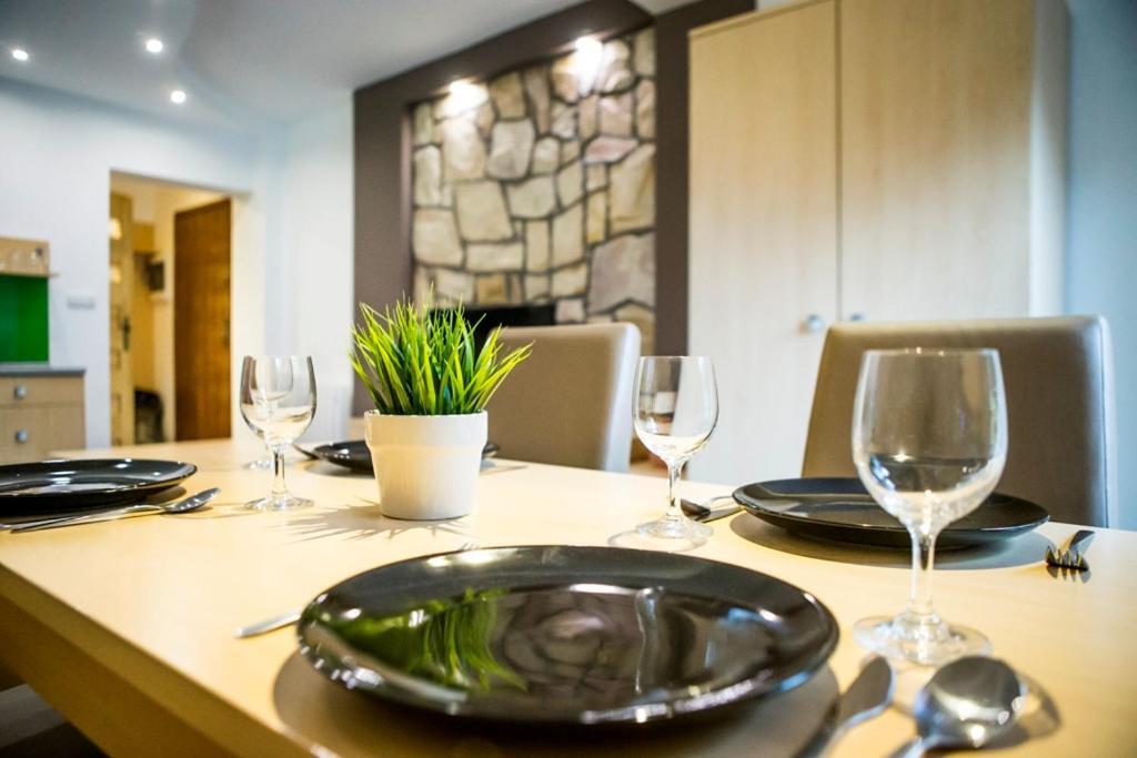 Udanypobyt Apartamenty Przy Dolinach A I B Koscielisko Bagian luar foto