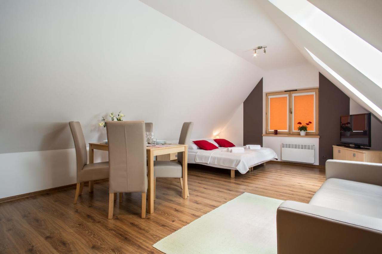 Udanypobyt Apartamenty Przy Dolinach A I B Koscielisko Bagian luar foto