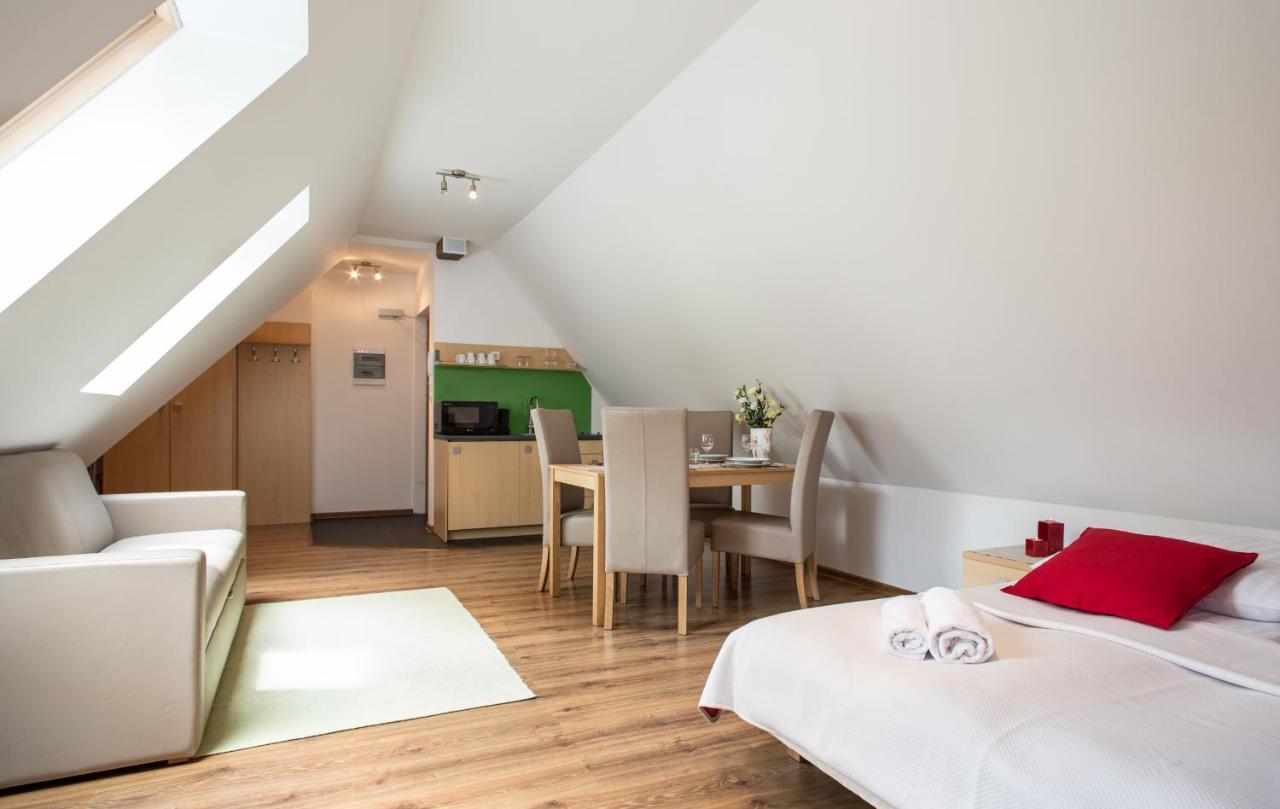 Udanypobyt Apartamenty Przy Dolinach A I B Koscielisko Bagian luar foto